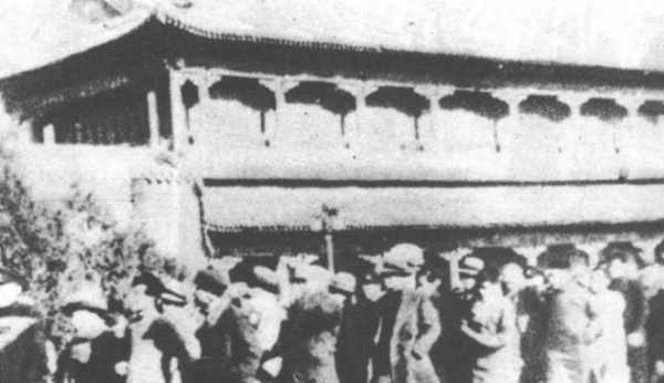 读书笔记:为什么蒋介石一再强调“攘外必先安内”?