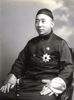 读书笔记:为什么蒋介石一再强调“攘外必先安内”?