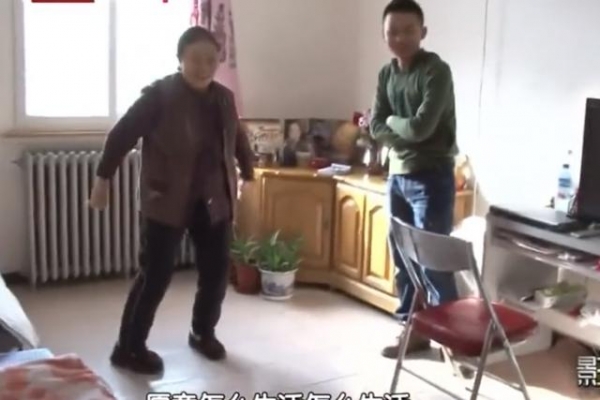 张少华的“凄惨人生”,和她背后的3个男人