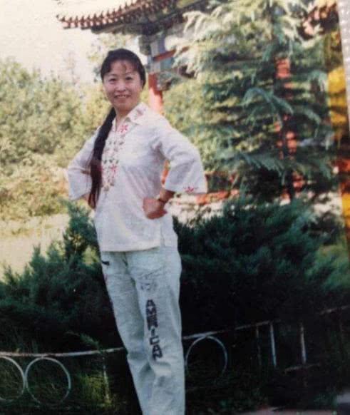 张少华的“凄惨人生”,和她背后的3个男人