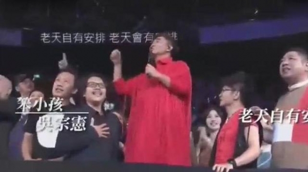 反串艺人蔡头患癌去世,享寿71岁,小S发文缅怀:永远的喜剧天王