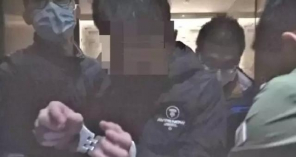 37岁男演员彭伟明被捕入狱,曾恐吓林志玲师妹,被抓画面曝光