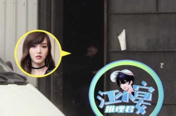 唐嫣夫妇罕见撒糖!罗晋亲自开车接老婆回家,两人感情甜蜜如热恋