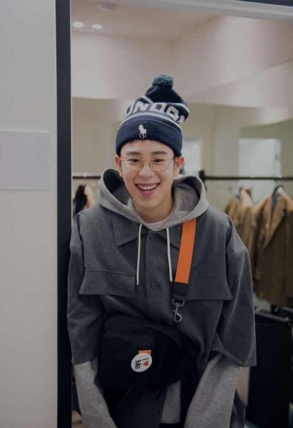 表志勋金元弼正式入伍 将分别加入海军陆战队及海军服役