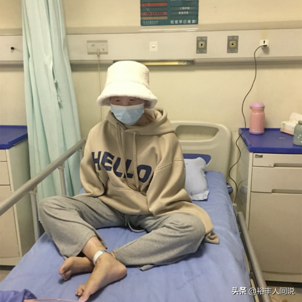 24岁女孩烧伤928天后重生!12次手术仍不放弃,向河南灾情捐500元