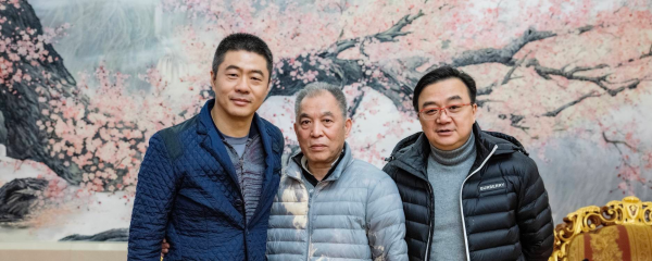 2021年3月《人世间》开机 出品人程武、作者梁晓声、导演李路合影