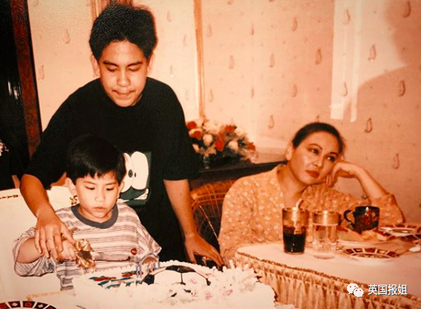 (玛利亚姆和两个儿子)