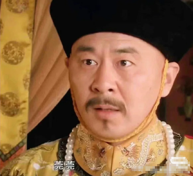 孙俪突然变美,眼睛不凸也不发腮了,下巴的痣引热议 !被疑整容!