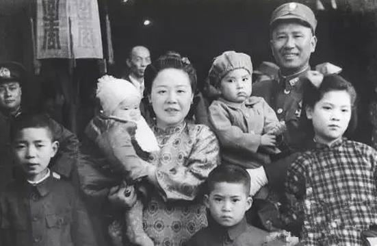 民国婚姻保卫战：白崇禧婚内出轨，妻子用这一方法处理致后患永绝