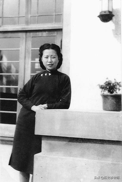 红色女谍沈安娜：潜伏蒋介石身边11年，活到95岁，遗言令人很感动
