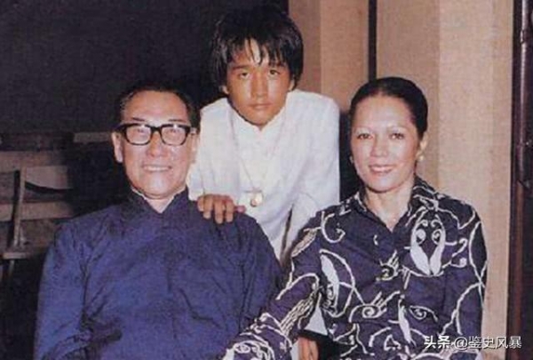 蒋纬国婚姻悲剧：娶了年轻20岁的后妻,却难忘旧爱,遗言与前妻合葬