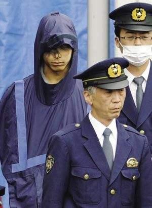日本史上最疯狂逃犯边自己整容边逃亡被抓原因竟是整的太帅3