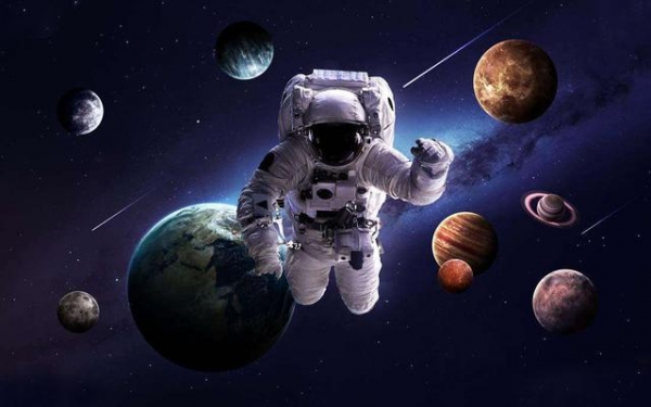 多名宇航员永远留在太空他是最远太空游客将飞出太阳系