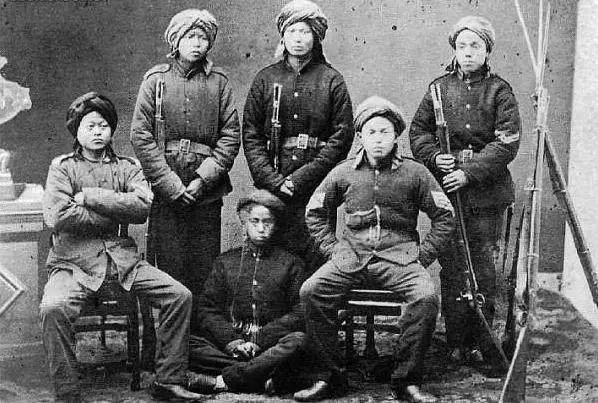 为何有人认为清朝的人都特别丑,真实原因是什么?