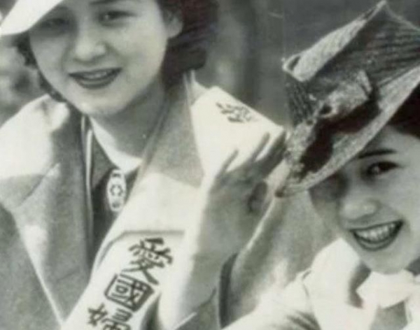 二战日本最特殊的军队，全部由花季少女组成，几乎全部变成炮灰