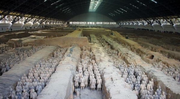 秦始皇发明的“铁路”，比兵马俑更惊人，比长城工程还要伟大？