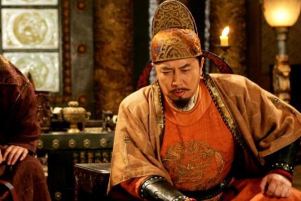 王莽杀了三个嫡子，为何王莽要杀光自己的嫡子？