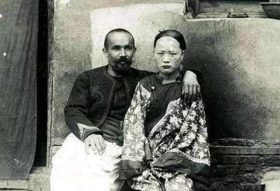 清末26张青楼女子照片：长相漂亮，身世可怜