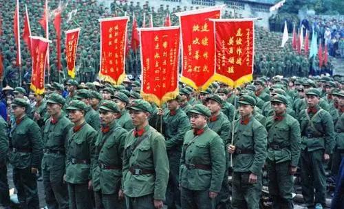 41年前，解放军如何一个月浇灭越南的世界第三梦？
