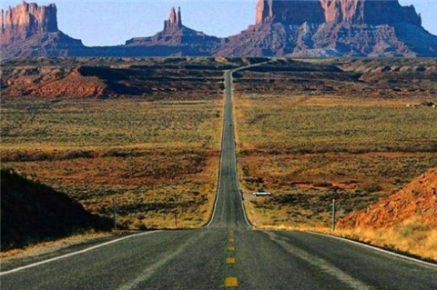 4,死亡道路中国兰新路430公里处被称为"陆上百慕大",车辆经过这里时