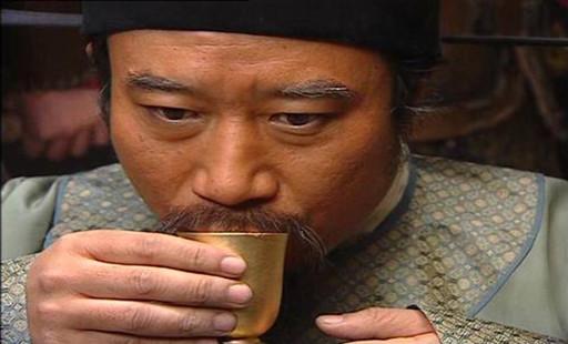 李逵被骗喝完毒酒后,临死留下21个字,道破了宋江的真正嘴脸!