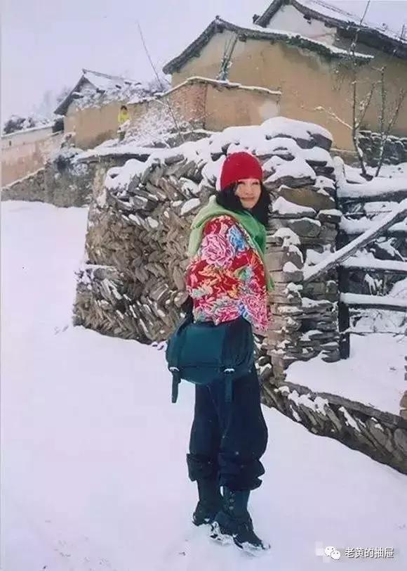 为了11个男人，一个金牌女主持为何从公众视野“消失”10年