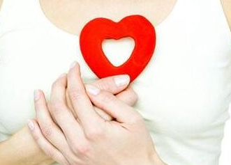 四分之三女性警惕心脏病 7种食物预防心脏病
