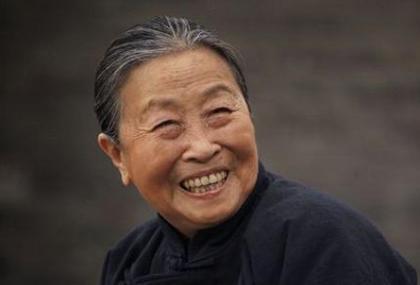 张少华的“凄惨人生”，和她背后的3个男人