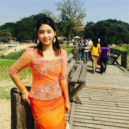 缅甸女人结婚后是怎样对待丈夫的看完羡慕了