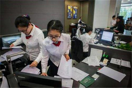 银行柜台工作人员有权查流水吗 kan.china.com