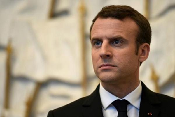法国总统马克龙上任3个月花2.6万欧元化妆,助手称会减少
