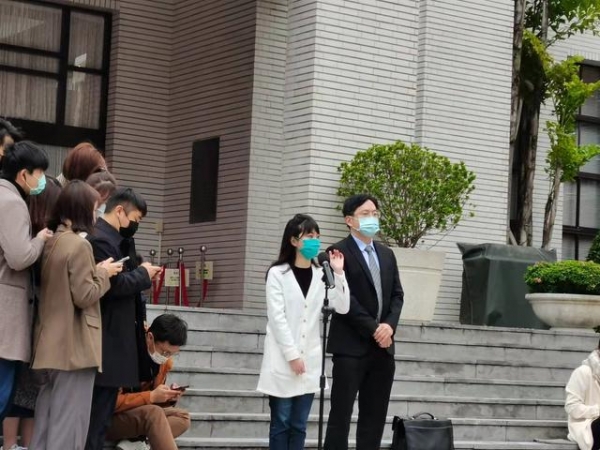 “见识到人性最恐怖一面！”高嘉瑜承认有私密视频在男友手中