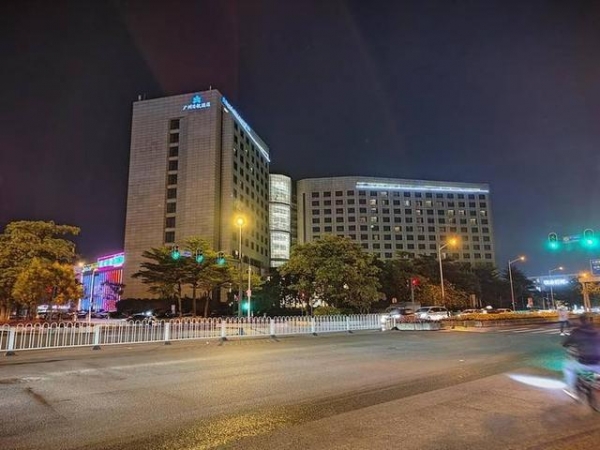 荣耀60 Pro全面评测：一款能让用户放手去用的平衡之作