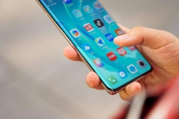 荣耀60 Pro全面评测：一款能让用户放手去用的平衡之作