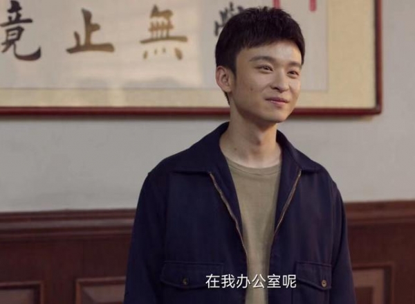 海报抄袭剧方道歉：负有不可推卸的责任，赵丽颖演技被连带差评