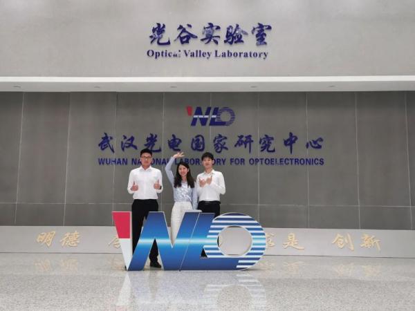 “90后”博导常被认成“师姐”？她的简介很亮眼