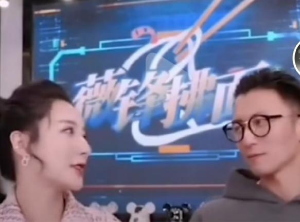 谢霆锋被拍回王菲家过夜！全副武装不露正脸，曾在小屋缠绵4天
