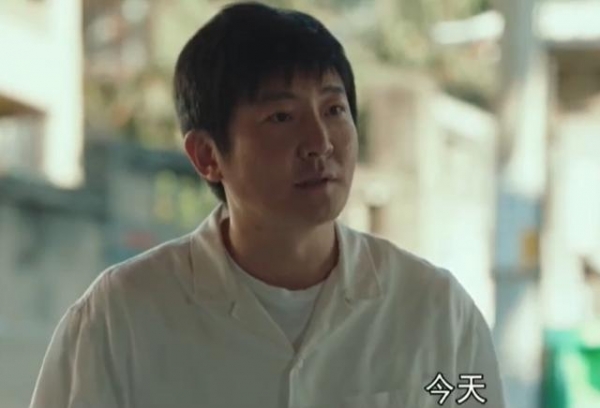 《对手》刚播2集，收视率破1.8，口碑爆棚，央视出手就是“王炸”