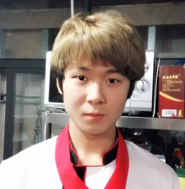 河南一厨师婚前婚后判若两人，4个月暴涨50斤：跟师傅12年没吃胖
