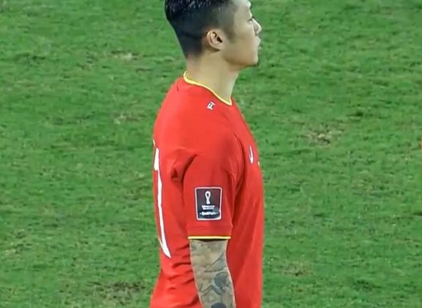 张琳芃祛除纹身至少需要45天：12强赛要向国足申请遮挡纹身