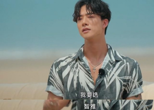 韩国网红宋智雅爆红后惹争议！疑似一条推广60万，遭人吐槽整容脸