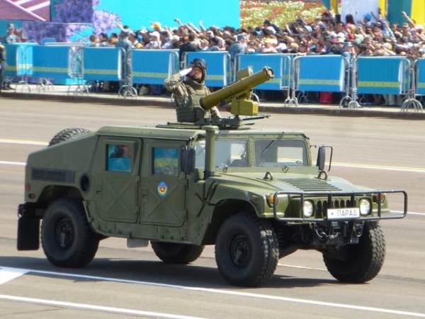 “普京又赢了所有人”：哈萨克斯坦动乱平息，俄罗斯空降兵镇场，集安组织维和部队把守战略设施