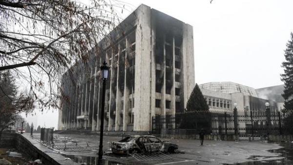 哈萨克斯坦真相浮出水面：领导层出现“内鬼”，前总统亲信被捕