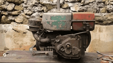 会维修的女孩有多美？大学生回深山帮村民修发电机，134万人围观