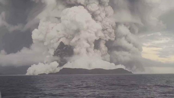 汤加火山喷发，当前科学技术是如何监测火山爆发的？