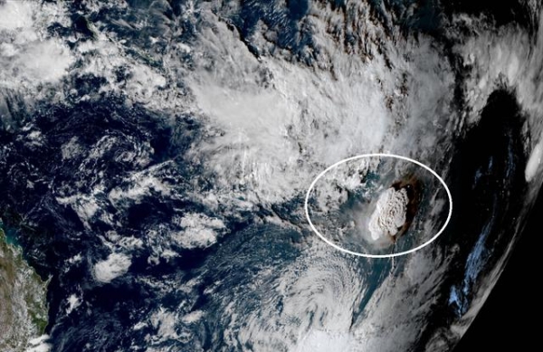 湯加火山爆發衝擊波超2萬公里引12米海嘯多國預警更大災難或在後面
