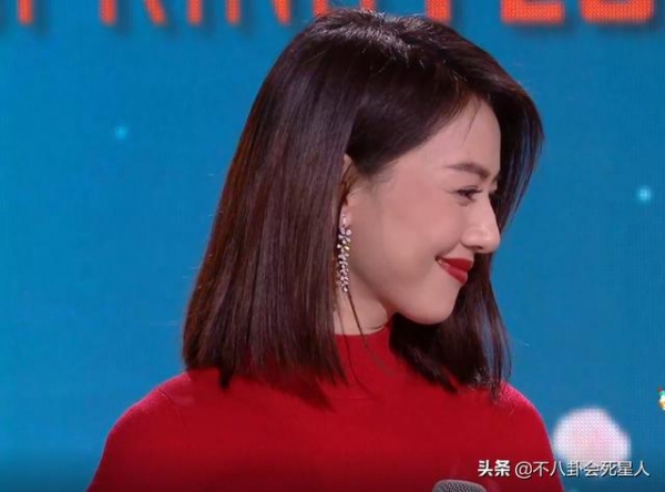 湖南春晚众星状态，高圆圆温柔，何炅碾压周深身材，刘谦发福明显