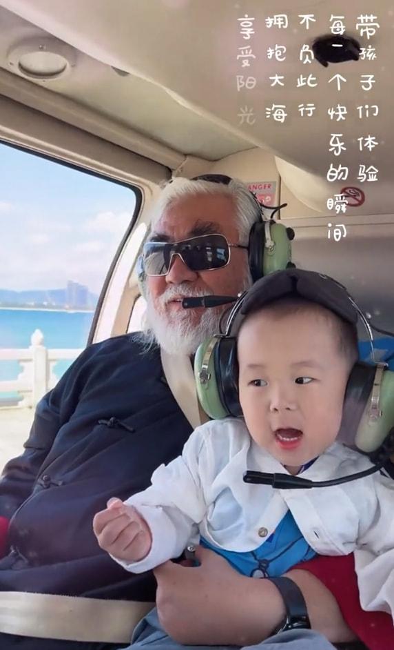 张纪中夫妇拍婚纱照，猛夸小31岁娇妻像花仙子，杜星霖望夫眼好甜
