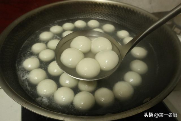 煮汤圆是“开水煮”还是“冷水煮”？牢记3点，汤圆不破皮不漏馅