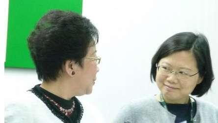 “台独祖母绿”发飙！左轰蔡英文右撕陈时中 吕秀莲：阎罗王会算账
